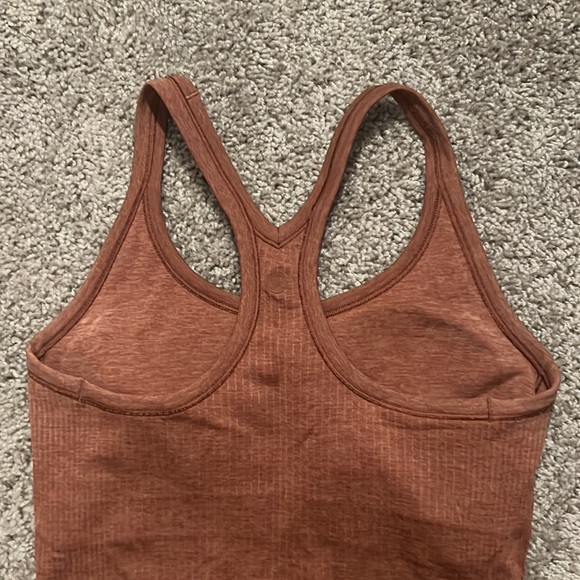 Lululemon tank top - Picture 2 of 3